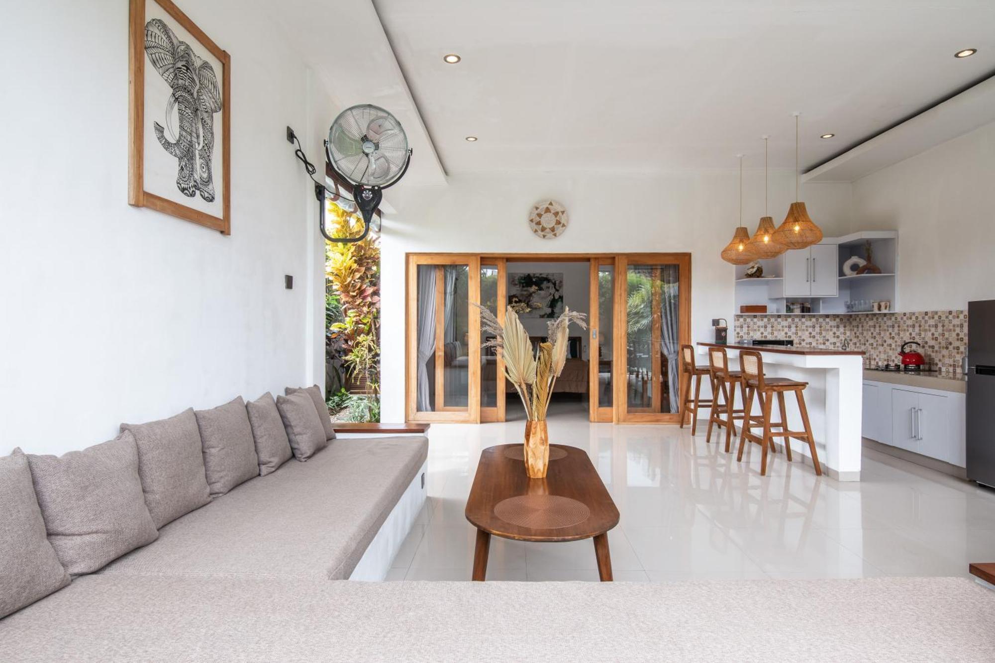 Adorable 1Br Villas In The Herat Of Seminyak Εξωτερικό φωτογραφία